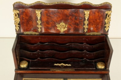 Bureau de voyage particulier