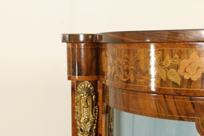 Servante intarsiata particolare