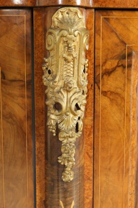 Servante intarsiata particolare