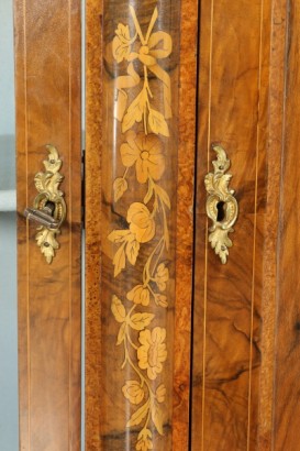 Servante intarsiata particolare chiusura