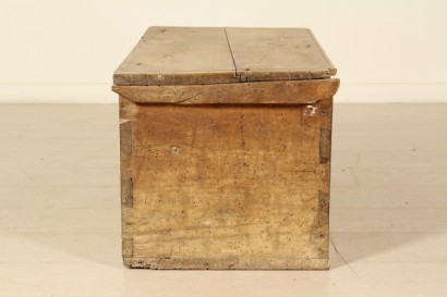 Piccola cassapanca baule lato