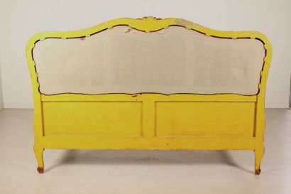 Letto matrimoniale dorato retro