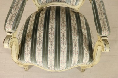 Poltrona in stile seduta