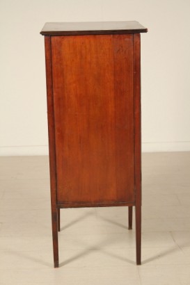 Lateral del gabinete de la libertad