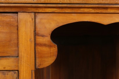 Scrittoio da centro particolare