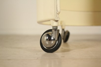 Feet with wheels