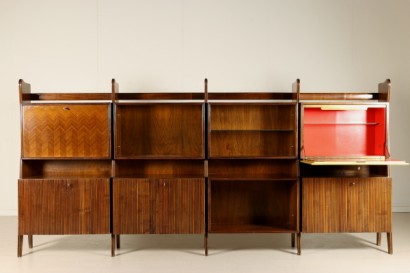 Mobile anni 50-60 con anta aperta