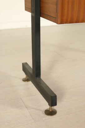 années 50-60 pieds de l’armoire