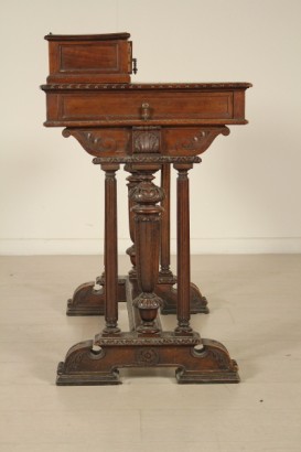 Vista laterale Piccolo scrittoio da centro