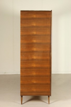 Side view Closet 50 years