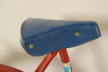 Detalle silla carbono 50 años