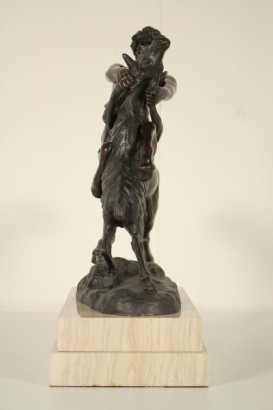 antiquités, antiquité, bronze, bronze antique, sculpture en bronze, la lutte entre centaure et le cerf de bronze, le bronze par F. Avolio, {# * $ 0 $ *}, #antiques, # antiquité, #bronzi, #bronzoantico, #sculturainbronzo, #fabriqué en Italie