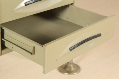 modernariato, tavoli di design, olivetti, olivetti spazio, scrivania BBPR, scrivania Olivetti BBPR
