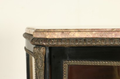 Vitrina de estilo Boulle particular