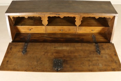 Interno Scrittoio a ribalta in stile Neoclassico