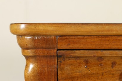 Cassettone noce