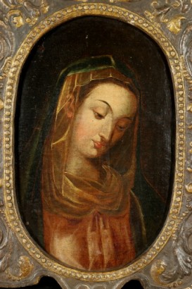 Volto di Madonna o Santa