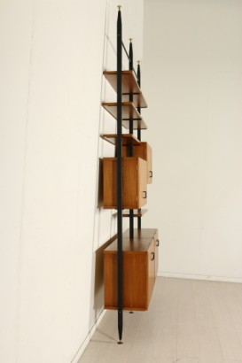 meuble ancien moderne, bibliothèque en bois et métal, années 50, Italie