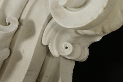 Coppia di elementi decorativi in marmo - particolare