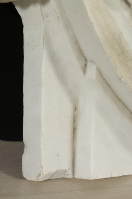 Coppia di elementi decorativi in marmo - particolare