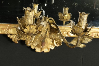 Coppia di specchiere con bracci - particolare