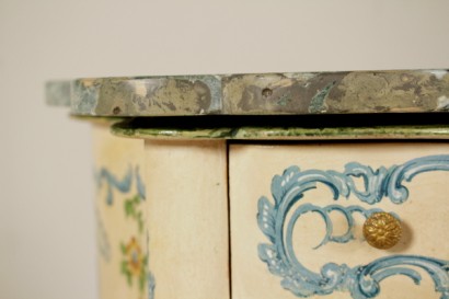 Credenza dipinta - particolare