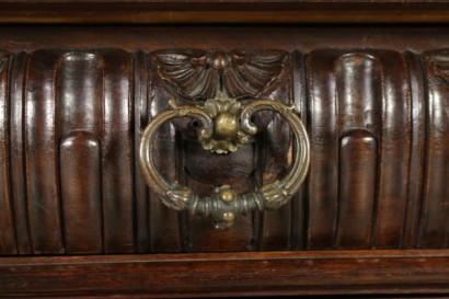 Buffet-Renaissance-detail dévers Secrétaire