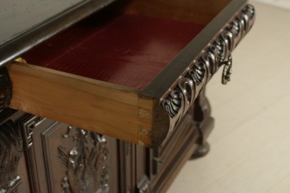 Buffet-Renaissance-detail dévers Secrétaire