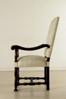 Trono a rocchetto - fianco sinistro