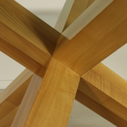 tavolo, tavolo tondo, tavolo anni 70, tavolo anni 80, tavolo cassina, tavolo la rotonda, la rotonda, cassina, tavolo in noce, tavolo design italiano, design italiano, tavolo di design, mario bellini, tavolo bellini, tavolo mario bellini, piano in cristallo, tavolo piano in cristallo, di mano in mano, cassina bellini, la rotonda bellini