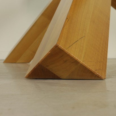 tavolo, tavolo tondo, tavolo anni 70, tavolo anni 80, tavolo cassina, tavolo la rotonda, la rotonda, cassina, tavolo in noce, tavolo design italiano, design italiano, tavolo di design, mario bellini, tavolo bellini, tavolo mario bellini, piano in cristallo, tavolo piano in cristallo, di mano in mano, cassina bellini, la rotonda bellini
