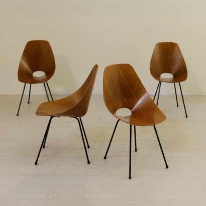 sedia, sedia medea, sedia vintage, sedia di design, sedia design italiano, design italiano, sedia fratelli tagliabue, fratelli tagliabue, legno curvato, sedia legno curvato, sedia anni 50, sedia anni 60, sedia nobili, vittorio nobili, sedia vittorio nobili, di mano in mano, anticonline