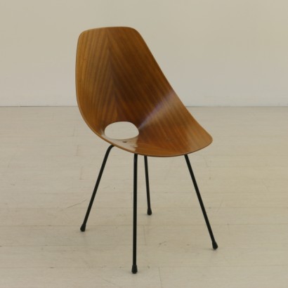 sedia, sedia medea, sedia vintage, sedia di design, sedia design italiano, design italiano, sedia fratelli tagliabue, fratelli tagliabue, legno curvato, sedia legno curvato, sedia anni 50, sedia anni 60, sedia nobili, vittorio nobili, sedia vittorio nobili, di mano in mano, anticonline