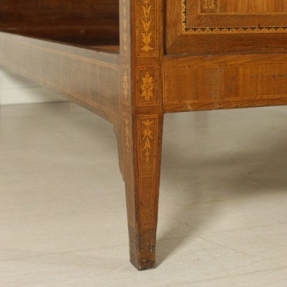 letti, letti singoli, struttura letto, letto singolo, letto in noce, letto neoclassico, letto stile neoclassico, struttura letto neoclassica, struttura neoclassica, letto 900, di mano in mano, anticonline, coppia letti singoli, coppia di letti singoli