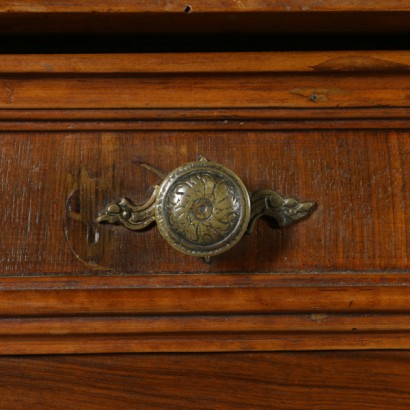 Nussbaum Kommode-detail