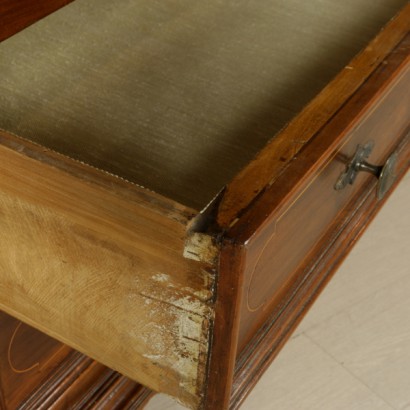 Nussbaum Kommode-detail