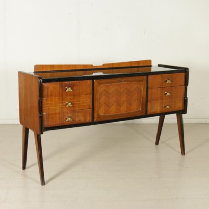 Buffet credenza