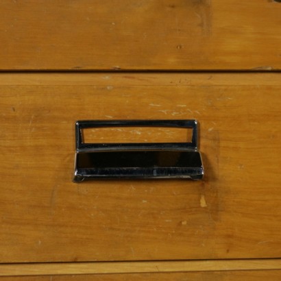 di mano in mano, cassettiera anni 50, cassettiera da ufficio, cassettiera vintage, mobile da ufficio, ufficio vintage, ufficio di modernariato, cassettiera di modernariato, anni 50, arredo anni 50