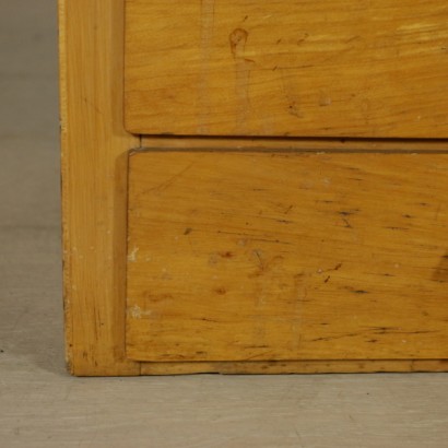 di mano in mano, cassettiera anni 50, cassettiera da ufficio, cassettiera vintage, mobile da ufficio, ufficio vintage, ufficio di modernariato, cassettiera di modernariato, anni 50, arredo anni 50