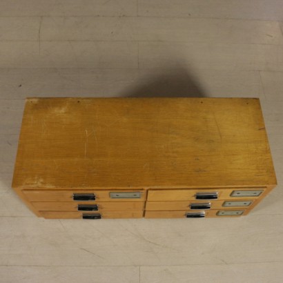 di mano in mano, cassettiera anni 50, cassettiera da ufficio, cassettiera vintage, mobile da ufficio, ufficio vintage, ufficio di modernariato, cassettiera di modernariato, anni 50, arredo anni 50