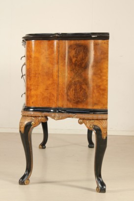 bottega del 900, arredi completi, sala stile chippendale, sala radica, credenza radica, vetrina radica, sedie radica, sala 900, credenza 900, vetrina 900, sedie 900, sala chippendale, credenza chippendale, vetrina chippendale, sedie chippendale, italia