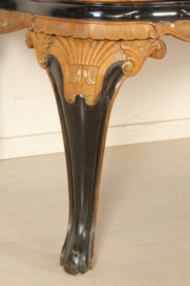 bottega del 900, arredi completi, sala stile chippendale, sala radica, credenza radica, vetrina radica, sedie radica, sala 900, credenza 900, vetrina 900, sedie 900, sala chippendale, credenza chippendale, vetrina chippendale, sedie chippendale, italia