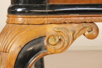 bottega del 900, arredi completi, sala stile chippendale, sala radica, credenza radica, vetrina radica, sedie radica, sala 900, credenza 900, vetrina 900, sedie 900, sala chippendale, credenza chippendale, vetrina chippendale, sedie chippendale, italia