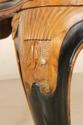 bottega del 900, arredi completi, sala stile chippendale, sala radica, credenza radica, vetrina radica, sedie radica, sala 900, credenza 900, vetrina 900, sedie 900, sala chippendale, credenza chippendale, vetrina chippendale, sedie chippendale, italia