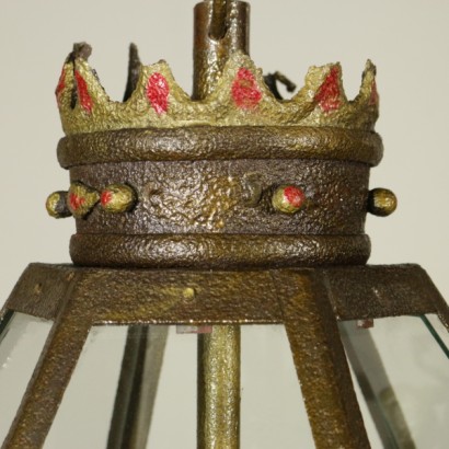 Lampe, Eisenlampe, vergoldetes Eisen, antike Lampe, antike Lampe, {* $ 0 $ *}, antionline, Deckenlampe, Blechleuchter, Laterne, antike Laterne, antike Laterne, große Laterne, Bronzedekorationen