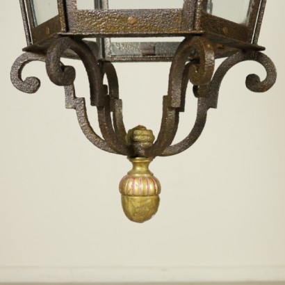 Lampe, Eisenlampe, vergoldetes Eisen, antike Lampe, antike Lampe, {* $ 0 $ *}, antionline, Deckenlampe, Blechleuchter, Laterne, antike Laterne, antike Laterne, große Laterne, Bronzedekorationen