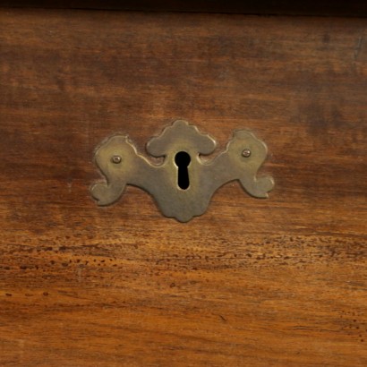 Commode restauration-détail
