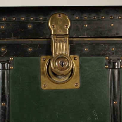 modern antiques, design, vintage, 900, 900 trunk, design trunk, modern antiques trunk, vintage trunk, travel trunk, made in Italy, # {* $ 0 $ *}, #modernariato, #design, #vintage, # bauledel900 , # 900, #bauledidesign, #bauledimodernariato, #baulevintage, #bauledaviaggio, #madeinitaly