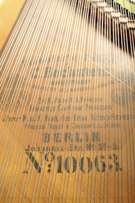 Bechstein-Konzertflügel