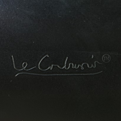 Mesa Le Corbusier-detalle